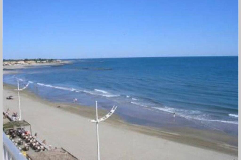 Belle maison avec jardin à 1mn de la plage Le Grau-dʼAgde Esterno foto